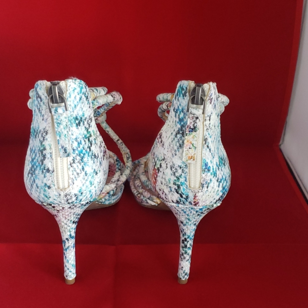 NWOT Multicolored Heels - Picture 3 of 4